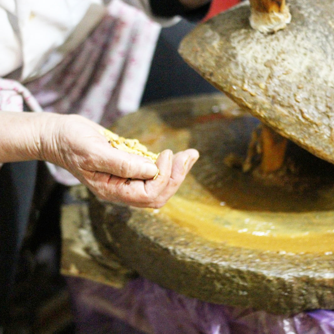 Pure and Organic Argan Oil Hand Production - Morocco. Meet Nabil.