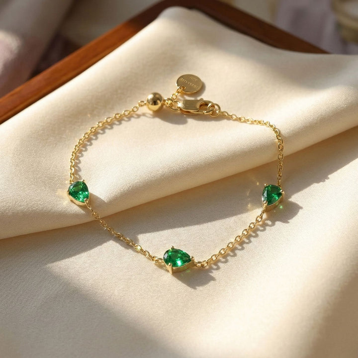 Emerald May Birthstone Minimalist Gold Vermeil Bracelet