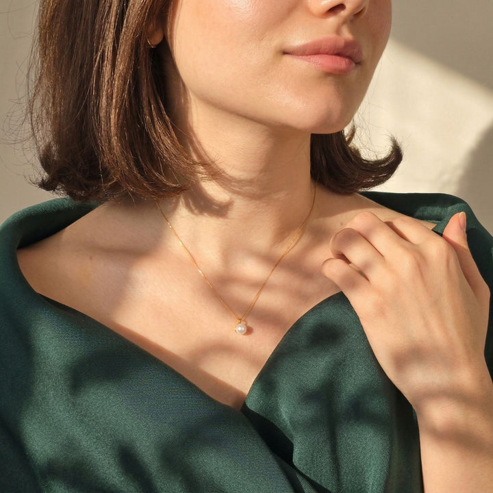 Minimalist Dainty Natural Pearl Gold Plated Necklace