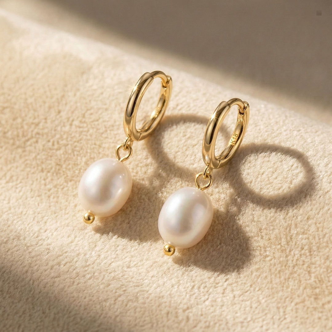 18ct Gold Vermeil Pearl Huggie Earrings, 18ct Gold Vermeil Pearl Mini Hoop Earrings, Gold Vermeil Pearl Huggie Earrings, Pearl Mini Hoop Huggie Earrings, Gold Pearl Huggie Earrings for Women, Dainty Gold Vermeil Pearl Earrings, Freshwater Pearl Gold Huggie Earrings, Elegant Pearl Hoop Earrings for Women, Everyday Gold Pearl Huggie Earrings, Pearl Huggie Earrings Gift for Her,