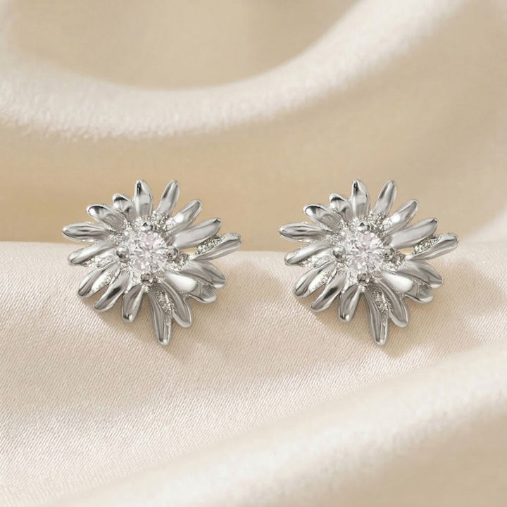 Sterling Silver White Topaz April Birthstone Daisy Birthflower Stud Earrings